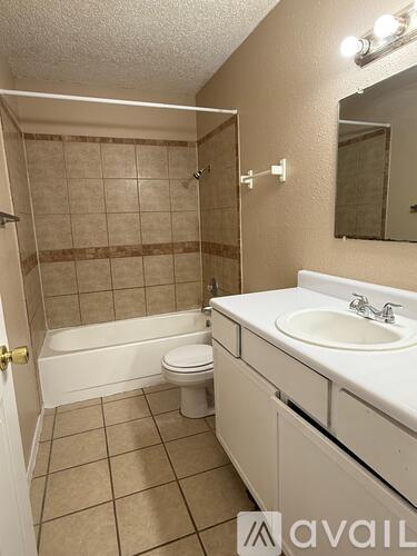 8011 Chipping Dr 2 Beds Townhouse for Rent - Photo gallery 5