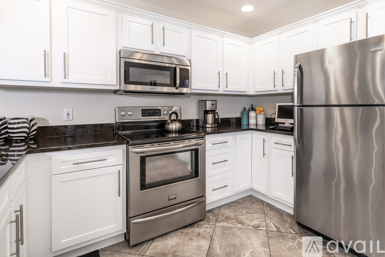 557 Westfield Way 3 Beds Apartment for Rent - Photo gallery 4
