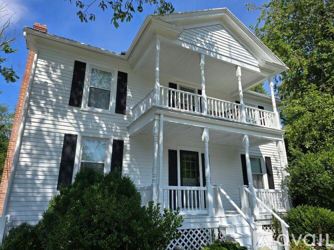 301 Pendleton St 4 Beds Single Family Home for Rent - Photo gallery 2