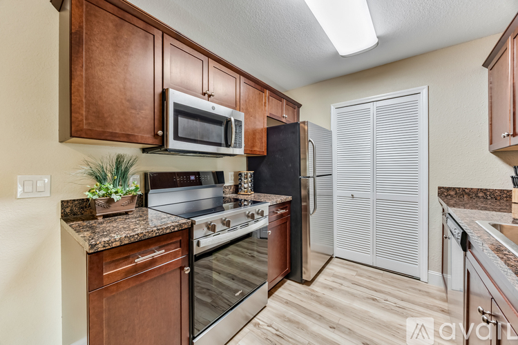 3512 D'Avinci Way 2 Beds Condo for Rent - Photo gallery 3