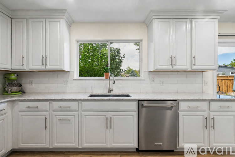 825 Northridge Rd 4 Beds Single Family Home for Rent - Photo gallery 4