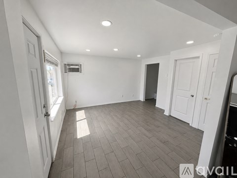 803 Spokane Street 2 Beds Apartment for Rent