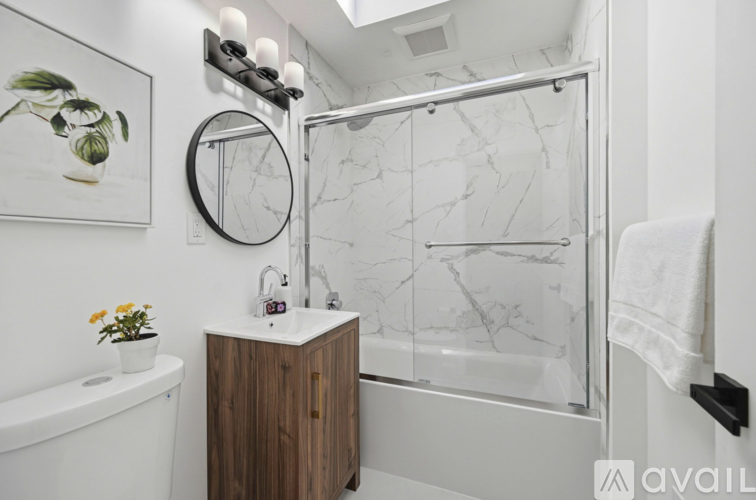 301 Gambier St 2 Beds Single Family Home for Rent - Photo gallery 1