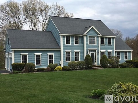 1 Pasture Ln 4 Beds Apartment for Rent