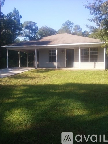 1221 Oak St 3 Beds Apartment for Rent