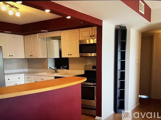 1815 Oakton Street 2 Beds Apartment for Rent - Photo gallery 4