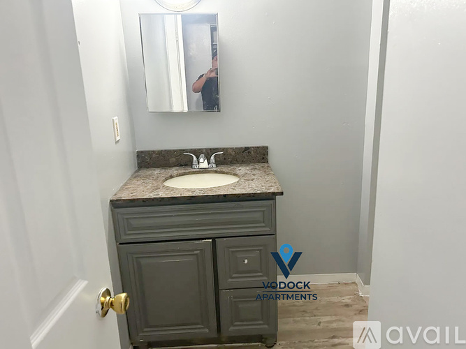 641 Park St 2 Beds Apartment for Rent - Photo gallery 4