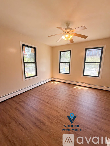 47 Orange St 2 Beds Apartment for Rent - Photo gallery 3