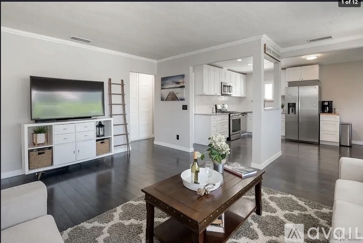 1172 11th Street 3 Beds Single Family Home for Rent - Photo gallery 5