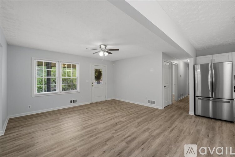 641 Amber Place Southwest 3 Beds Single Family Home for Rent - Photo gallery 3