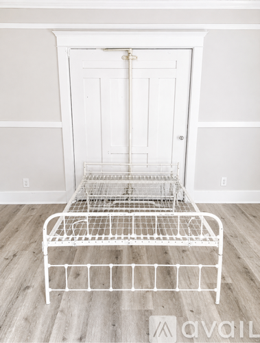 1215 N Detroit St 1 Apartment for Rent - Photo gallery 4