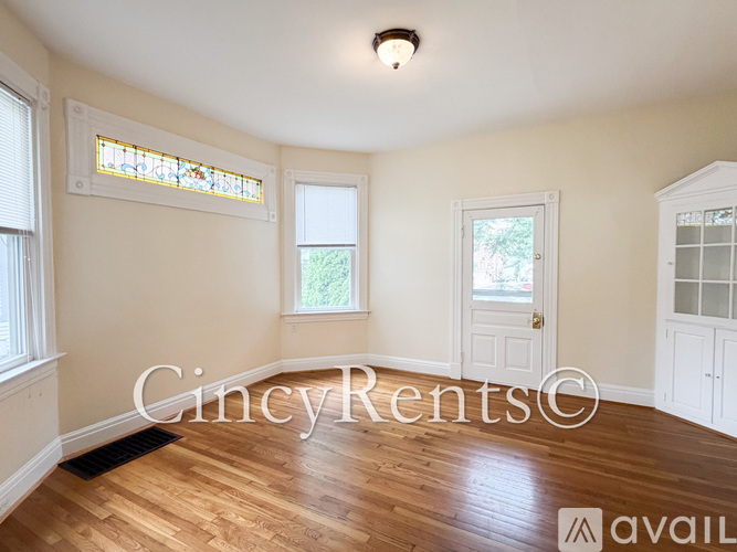 3519 Shaw Ave 4 Beds Single Family Home for Rent - Photo gallery 5