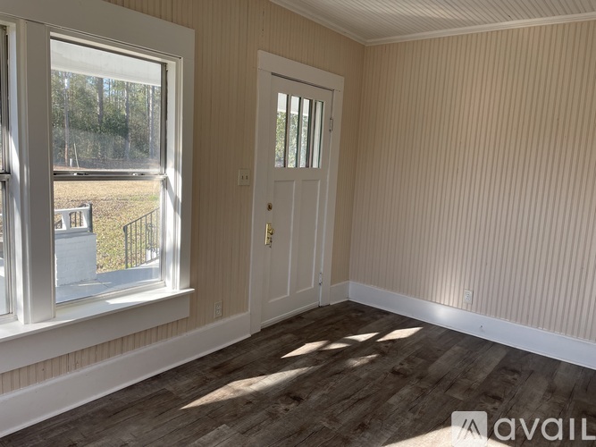 902 E Barnard St 3 Beds Single Family Home for Rent - Photo gallery 3