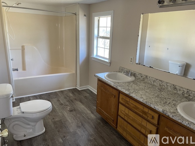 902 E Barnard St 3 Beds Single Family Home for Rent - Photo gallery 5
