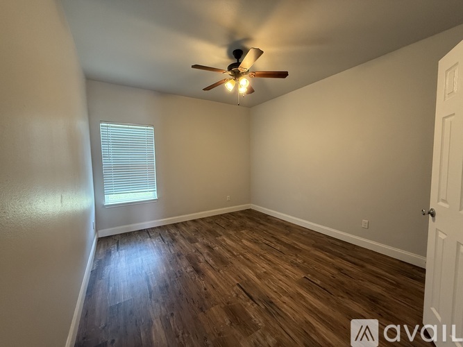 4705 Henry St 3 Beds Single Family Home for Rent - Photo gallery 5