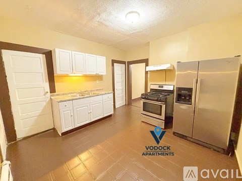 128 Madison St 2 Beds Apartment for Rent