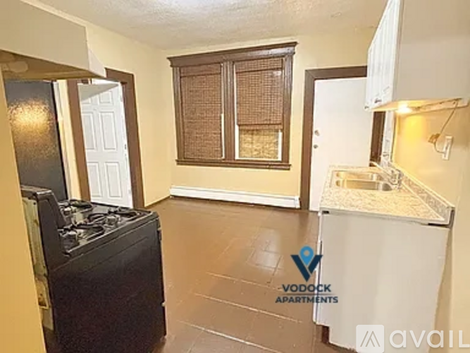 128 Madison St 2 Beds Apartment for Rent - Photo gallery 5