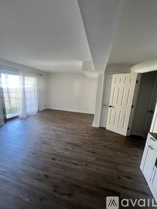 2665 McGuffeys Court 1 Townhouse for Rent - Photo gallery 5