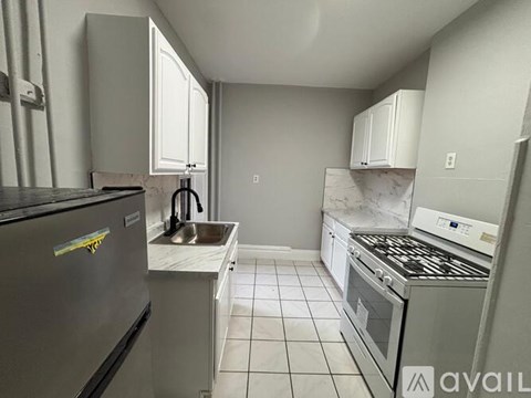 242 Claremont Ave 2 Beds Apartment for Rent