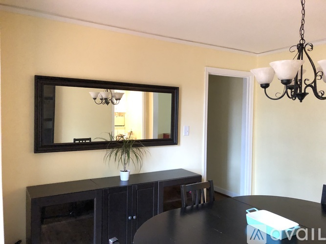 1676 Bristol Drive Northeast 2 Beds Single Family Home for Rent - Photo gallery 2