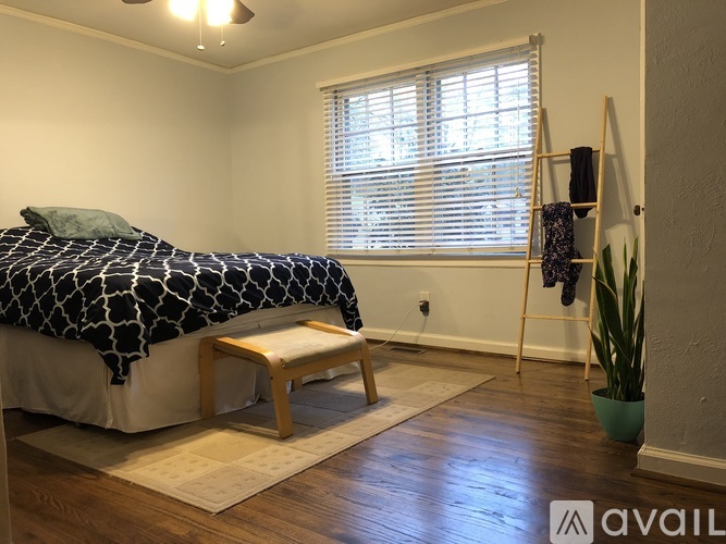 1676 Bristol Drive Northeast 2 Beds Single Family Home for Rent - Photo gallery 4