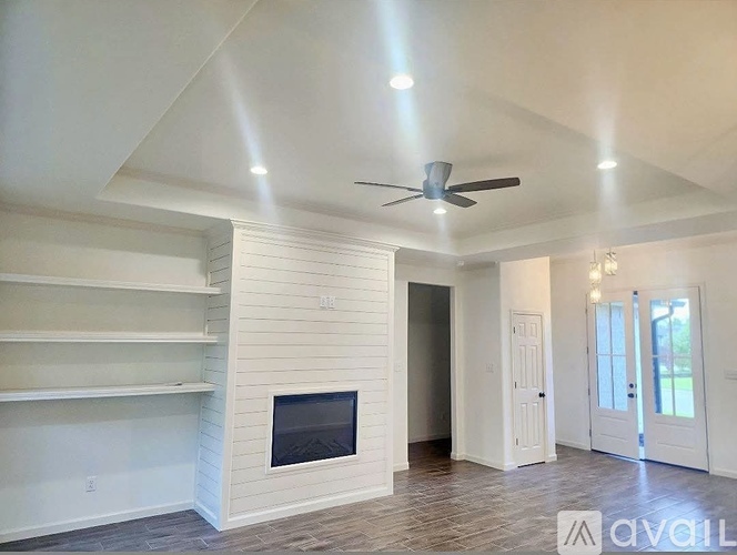 805 Woodridge Cir 4 Beds Single Family Home for Rent - Photo gallery 4