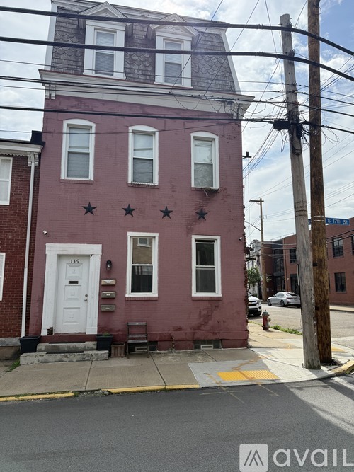 139 S 17th St 1 Apartment for Rent - Photo gallery 2
