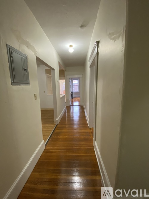 1595 Beacon St 3 Beds Apartment for Rent - Photo gallery 2