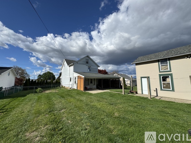 2214 Main Street 3 Beds Single Family Home for Rent - Photo gallery 4