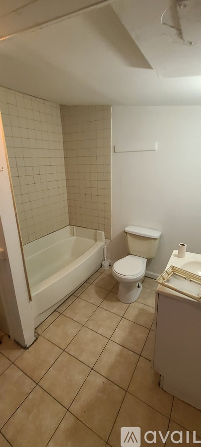 270 Cohansey Street 2 Beds Single Family Home for Rent - Photo gallery 4