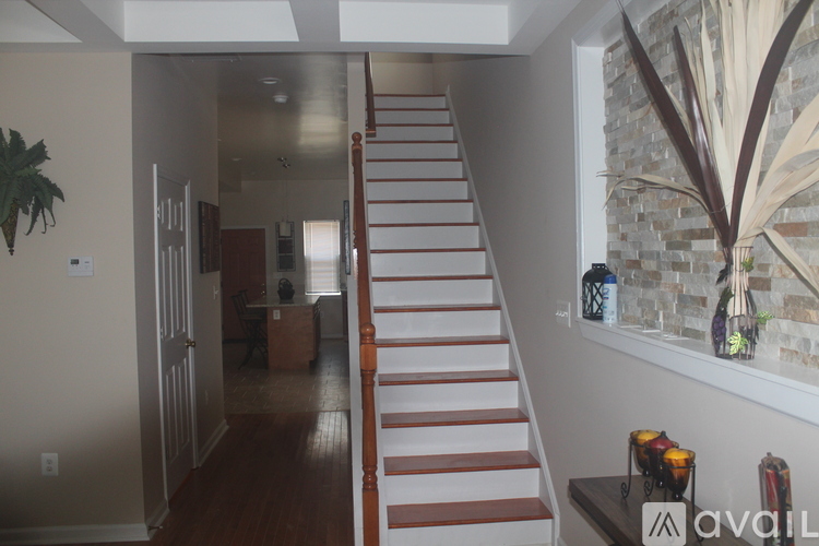 1120 Rutland Avenue 2 Beds Single Family Home for Rent - Photo gallery 1