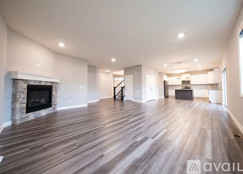 4849 Stable View Drive 5 Beds Apartment for Rent