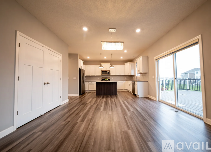 4849 Stable View Drive 5 Beds Single Family Home for Rent - Photo gallery 5