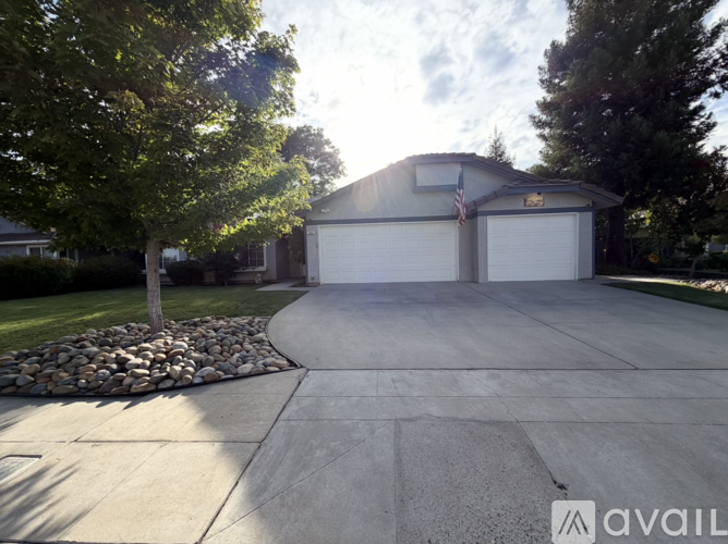 920 Bliss Avenue 3 Beds Single Family Home for Rent - Photo gallery 2