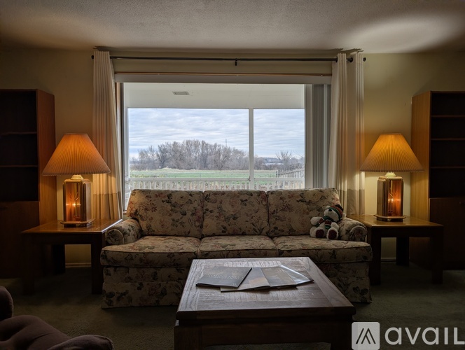 15203 South Locust Lane 2 Beds Single Family Home for Rent - Photo gallery 2