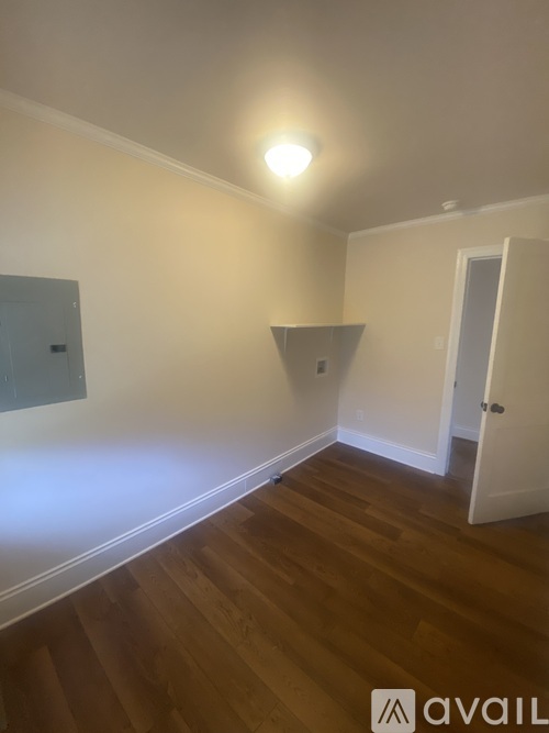 3372 Saint James Church Road 2 Beds Single Family Home for Rent - Photo gallery 5