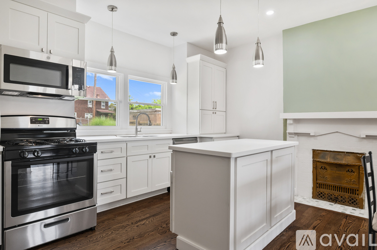 7622 Westmoreland Avenue 4 Beds Single Family Home for Rent - Photo gallery 3