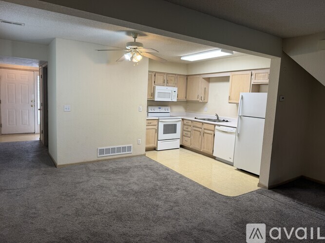 935 Mulberry Street 3 Beds Townhouse for Rent - Photo gallery 2
