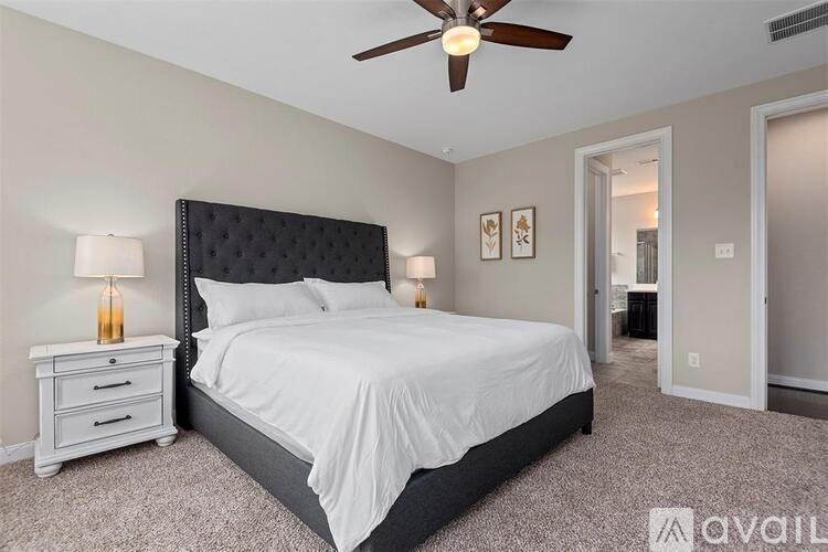5006 Sawmill Timber Drive 4 Beds Single Family Home for Rent - Photo gallery 2
