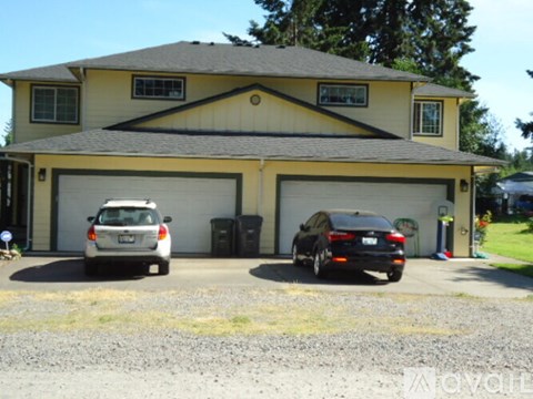 2106 216Th Street Court East 3 Beds Apartment for Rent
