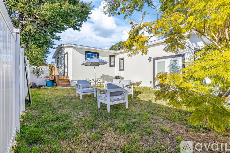 4226 5th Ave N 2 Beds Apartment for Rent - Photo gallery 5