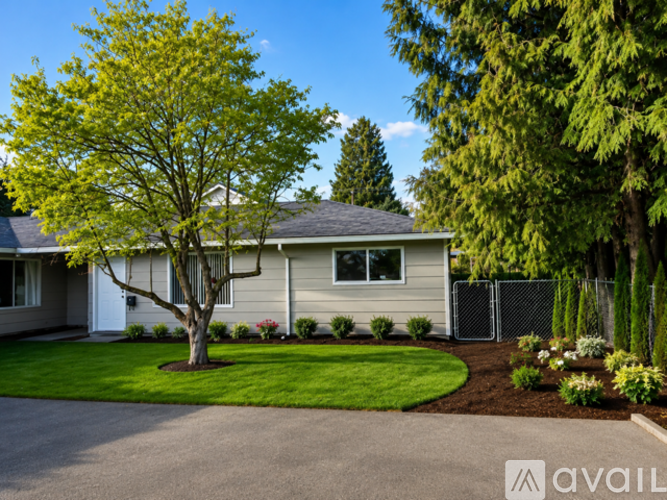 8017 SE Francis St 2 Beds Apartment for Rent - Photo gallery 1