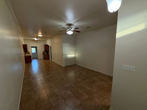8363 Saddle Brook Drive 3 Beds Apartment for Rent