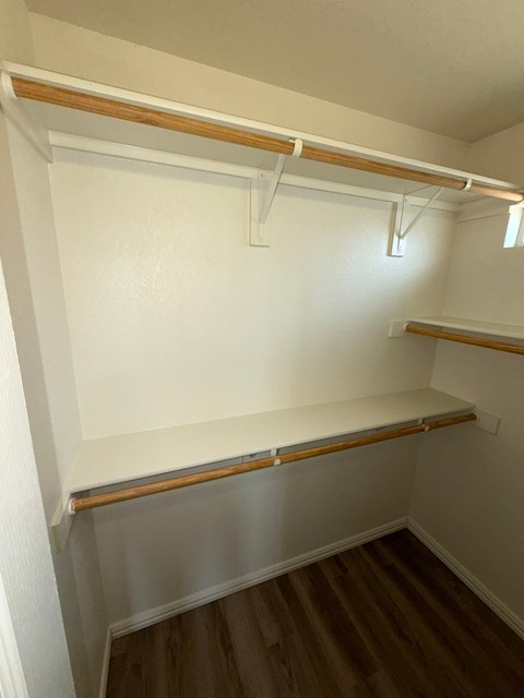 8375 Saddle Brook Drive 3 Beds Apartment for Rent