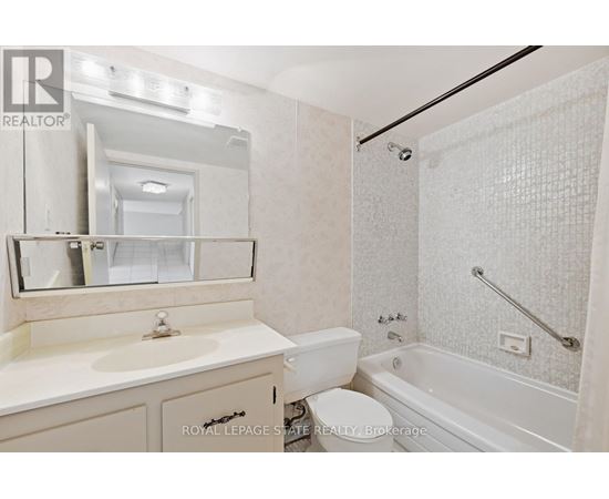 102 - 120 DUKE STREET 2 Beds Apartment, Condo, Home for Rent - Photo gallery 2