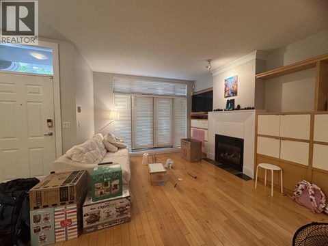 22** W 12TH AVENUE 2 Beds Apartment for Rent