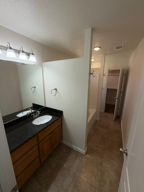 8207 Saddle Brook Drive 3 Beds Apartment for Rent