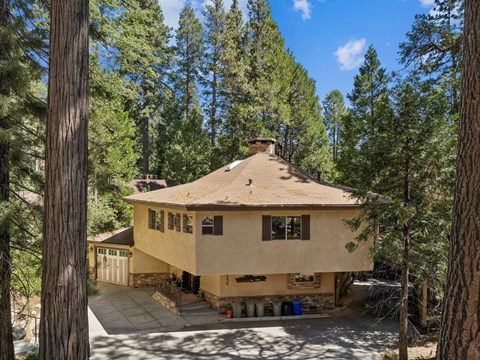 163 Fairway Dr. 5 Beds Apartment for Rent
