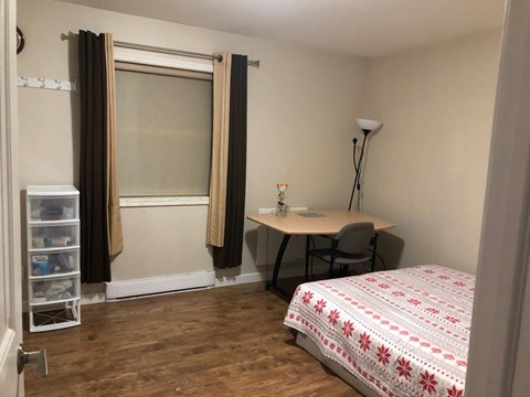 1009 Boston Ave 3 Beds Apartment for Rent