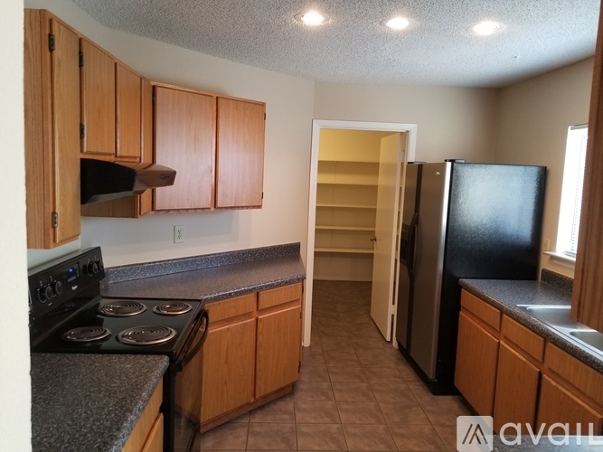 6834 Celes Meadow Drive 3 Beds Single Family Home for Rent - Photo gallery 5
